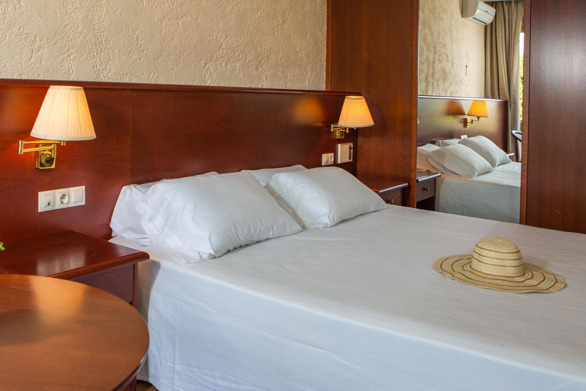 Rvhotels Golf Costa Brava Санта-Кристина-де-Аро Экстерьер фото
